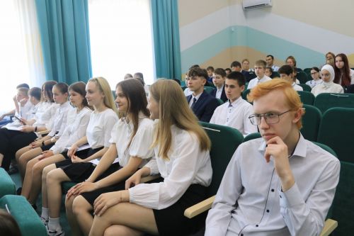 Ютазинцы аплодировали созвездию талантливых учащихся