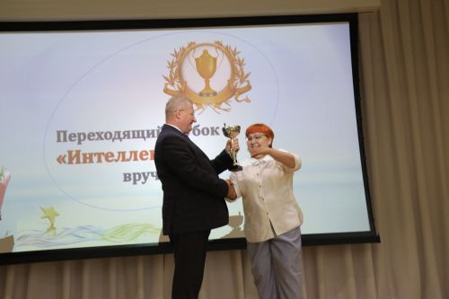 Ютазинцы аплодировали созвездию талантливых учащихся