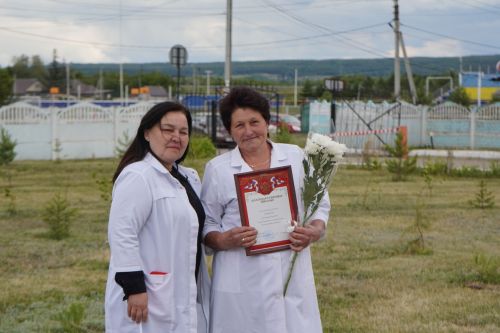 В Ютазинском районе чествовали медицинских работников