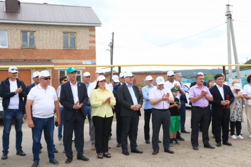 На ютазинской земле встретились «прошлое» и «настоящее»