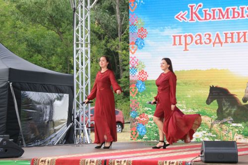 На ютазинской земле встретились «прошлое» и «настоящее»