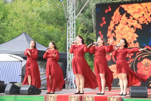 На ютазинской земле встретились «прошлое» и «настоящее»