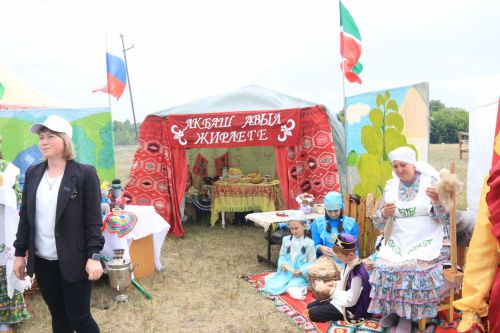 На ютазинской земле встретились «прошлое» и «настоящее»