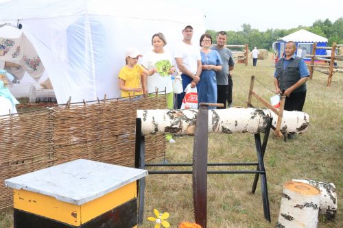 На ютазинской земле встретились «прошлое» и «настоящее»
