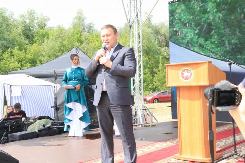 На ютазинской земле встретились «прошлое» и «настоящее»