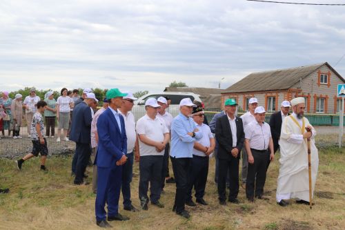 На ютазинской земле встретились «прошлое» и «настоящее»