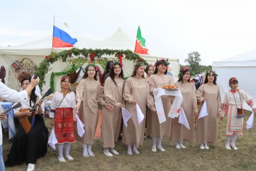 На ютазинской земле встретились «прошлое» и «настоящее»