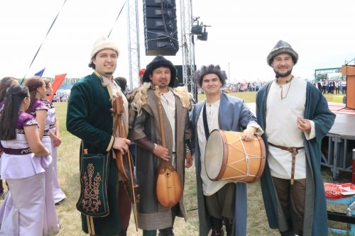 На ютазинской земле встретились «прошлое» и «настоящее»