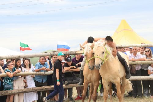 На ютазинской земле встретились «прошлое» и «настоящее»