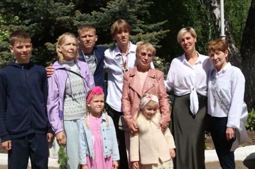 Последний звонок в Уруссинской СОШ №2