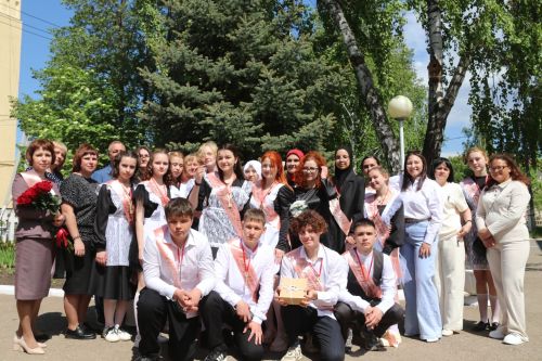 Последний звонок в Уруссинской СОШ №2