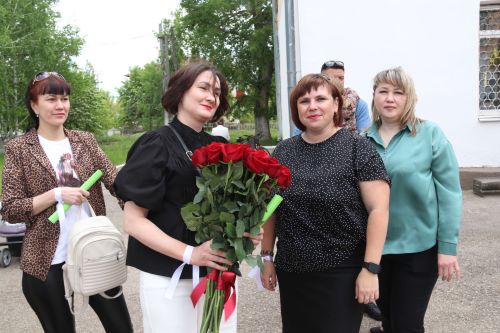 Последний звонок в Уруссинской СОШ №2