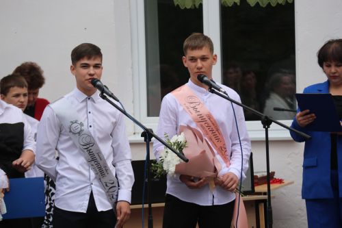 Последний звонок в Уруссинской СОШ №2