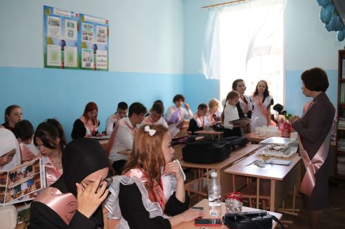 Последний звонок в Уруссинской СОШ №2