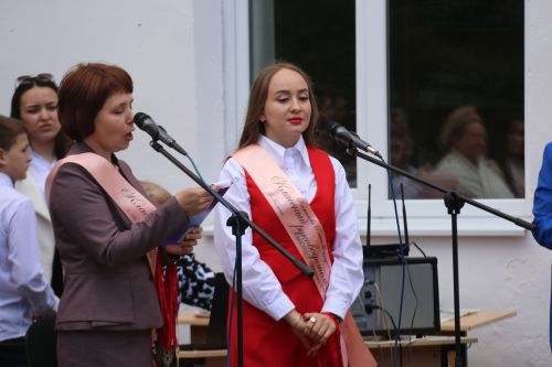 Последний звонок в Уруссинской СОШ №2