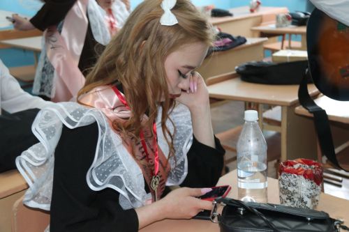 Последний звонок в Уруссинской СОШ №2