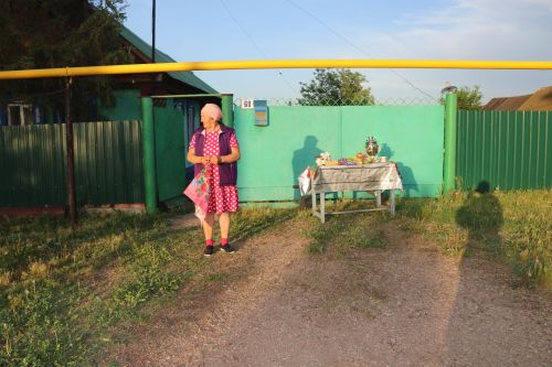 Работники культуры традиционно провели сбор подарков от населения для участников состязаний и конкурсов на Сабантуе
