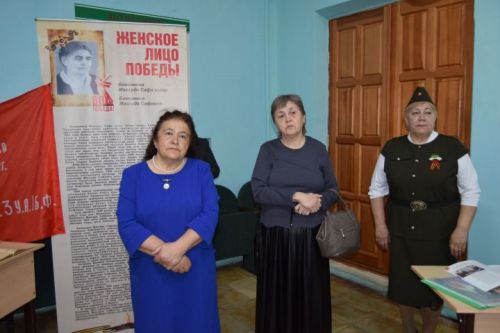 В рамках проекта «Женское лицо Победы» в Доме культуры села Старые Уруссу прошел форум женсовета.