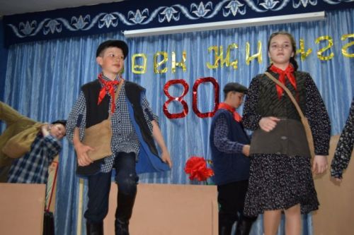 В рамках проекта «Женское лицо Победы» в Доме культуры села Старые Уруссу прошел форум женсовета.