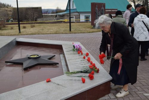 Ветераны производства – на встрече в Старых Уруссу