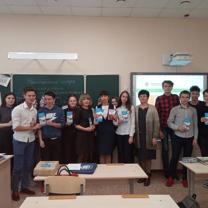 Сегодня в Уруссинской гимназии прошла встреча с представителями Госалкогольной инспекции