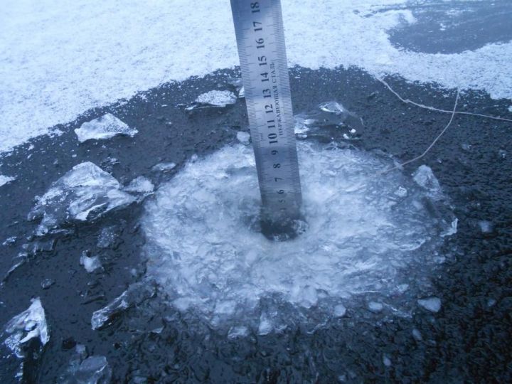 МЧС предупредило о недостаточной толщине льда на ряде водоемов Татарстана
