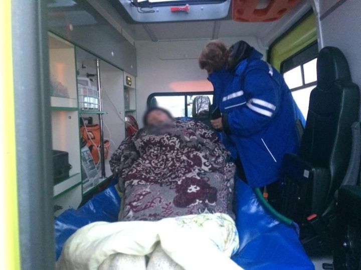 В Татарстане трое рыбаков провалились под лед, 40 человек были спасены из ледовой западни