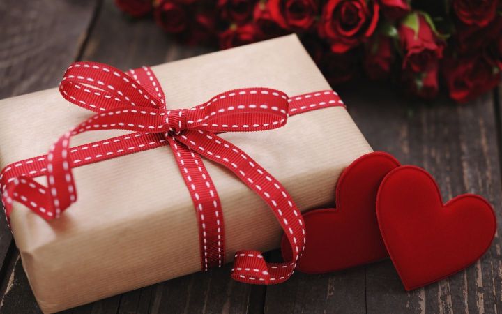 50 идей для сюрприза: что подарить любимой на 14 февраля?