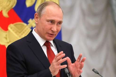 Путин решил судьбу стариков: подписал новый закон