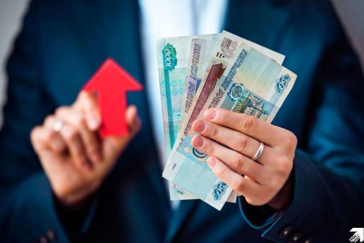 В Татарстане уровень средней зарплаты в первом полугодии 2019 года вырос на 5 процентов