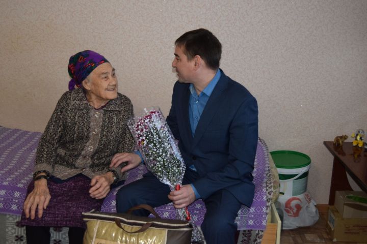 Масхуде Кадыровне Одинаевой из села Ютаза сегодня исполнилось 90 лет