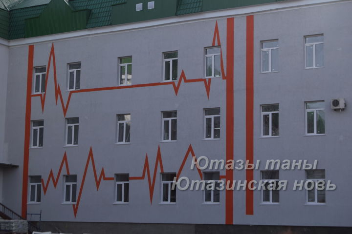 Капремонт в Уруссинской центральной районной больнице продолжается