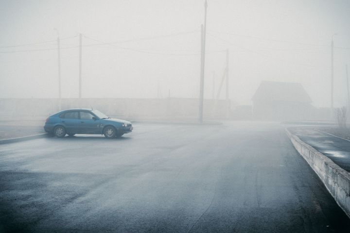 Водителям Татарстана советуют быть внимательней на дорогах из-за надвигающегося тумана
