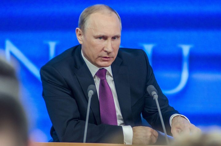 На первом канале сообщили о намерении Путина начать выплаты уже после 17 декабря