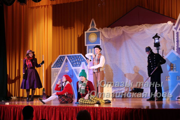 В доме культуры состоялся первый в Ютазинском районе мюзикл от артистов народной театральной студии «Маски»
