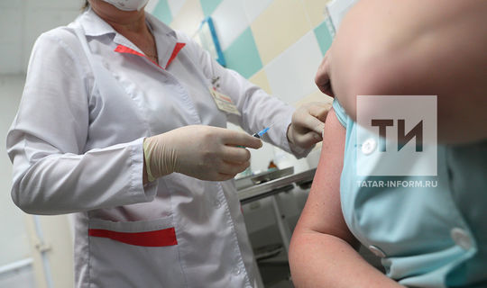 700 татарстанцев вакцинировали от коронавируса