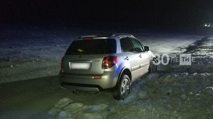 На трассе в Татарстане пострадали люди в лобовом столкновении легковушек