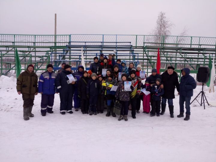 На прошлой неделе на стадионе "Юбилейный" города Азнакаево прошли шестые открытые зимние соревнования юго-востока Республики Татарстан по картингу