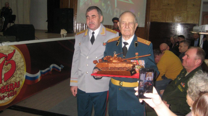Татарстанцев приглашают поучаствовать в создании фильма «Бессмертный танковый полк»