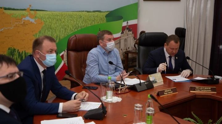 Марат Зяббаров попросил районы ответственно подойти к организации заготовки кормов