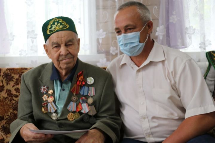 Фронтовику Магдануру Нигматзяновичу Юсупову - 95 лет