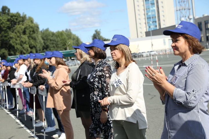 В Казани прошел финал республиканского конкурса водительского мастерства «Автоледи-2020»