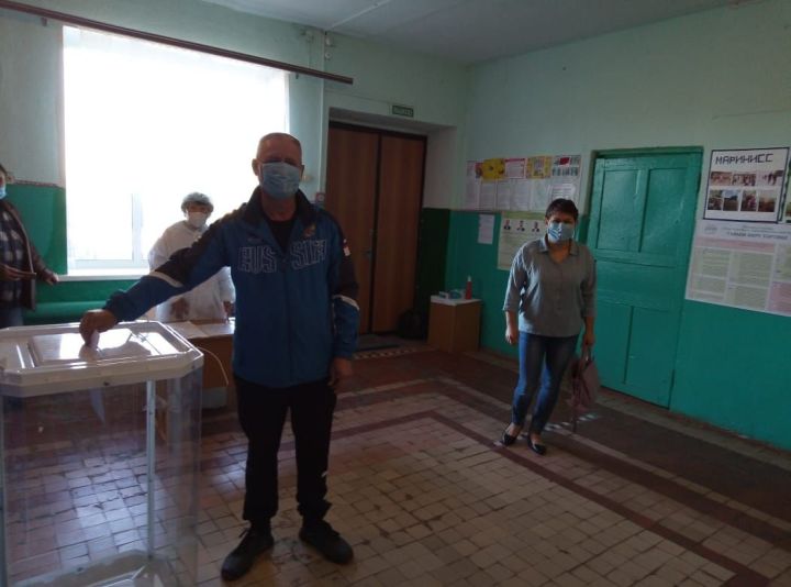 В деревне Алма-ата Ютазинского района - первый избиратель