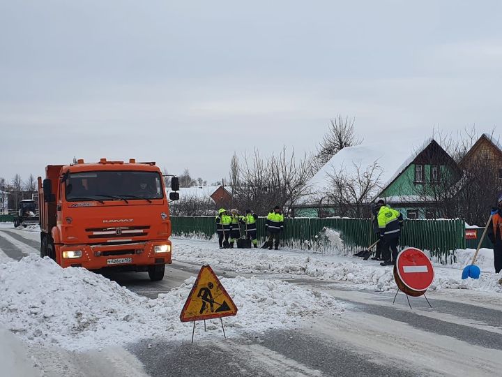 Наши коммунальщики вывезли  800 кубометров снега за зиму