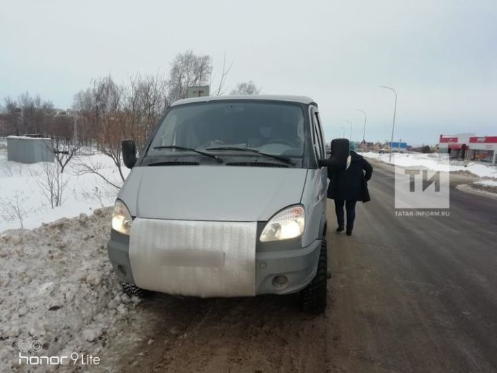 Женщине-водителю под Челнами выписали штраф за непристегнутого маленького ребенка