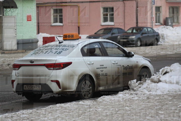 Жители Татарстана могут пожаловаться на таксистов в оперативную службу Миндортранса РТ