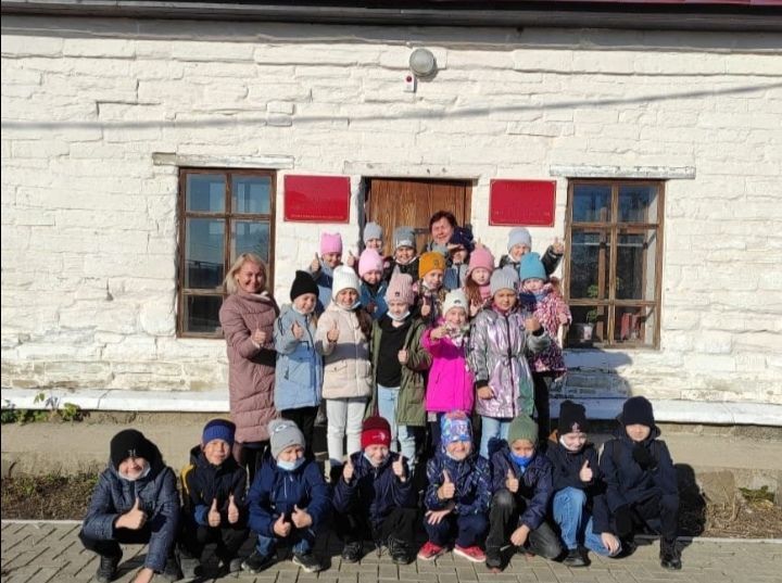 9 октября, ученики 3Б класса Уруссинской гимназии посетили Байрякинский музей