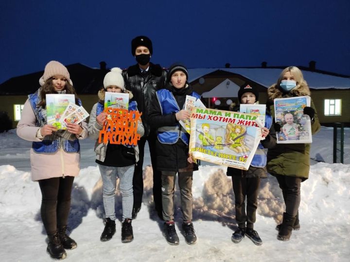 В Татарстане сотрудники Госавтоинспекции продолжают проводить мероприятия по предупреждению детского дорожно-транспортного травматизма