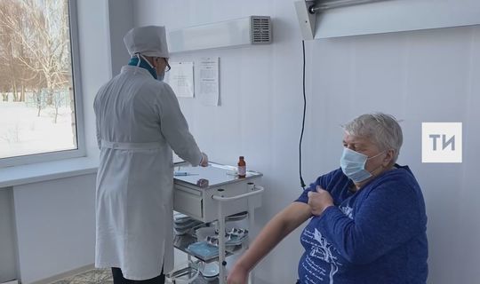 В селах Татарстана начали вакцинировать от Covid-19