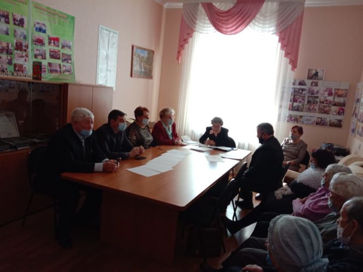 В районном Доме культуры прошло расширенное заседание Президиума совета ветеранов (пенсионеров) района